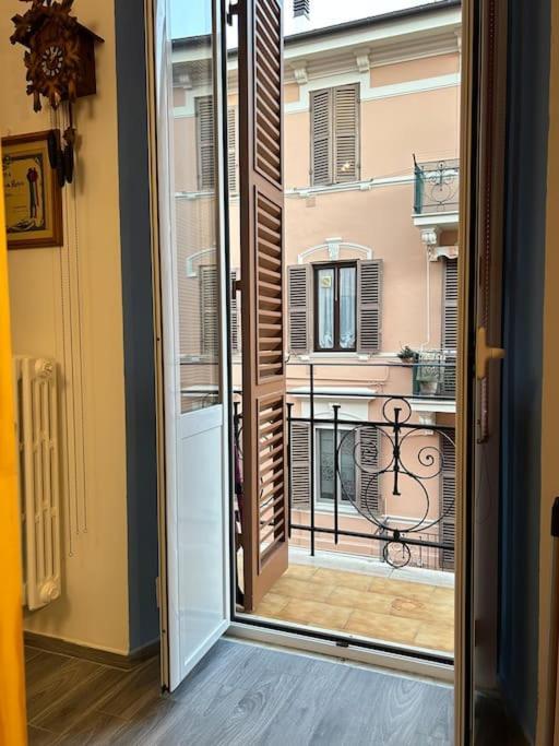 Casa Del Ferroviere B&B Sulmona Bagian luar foto