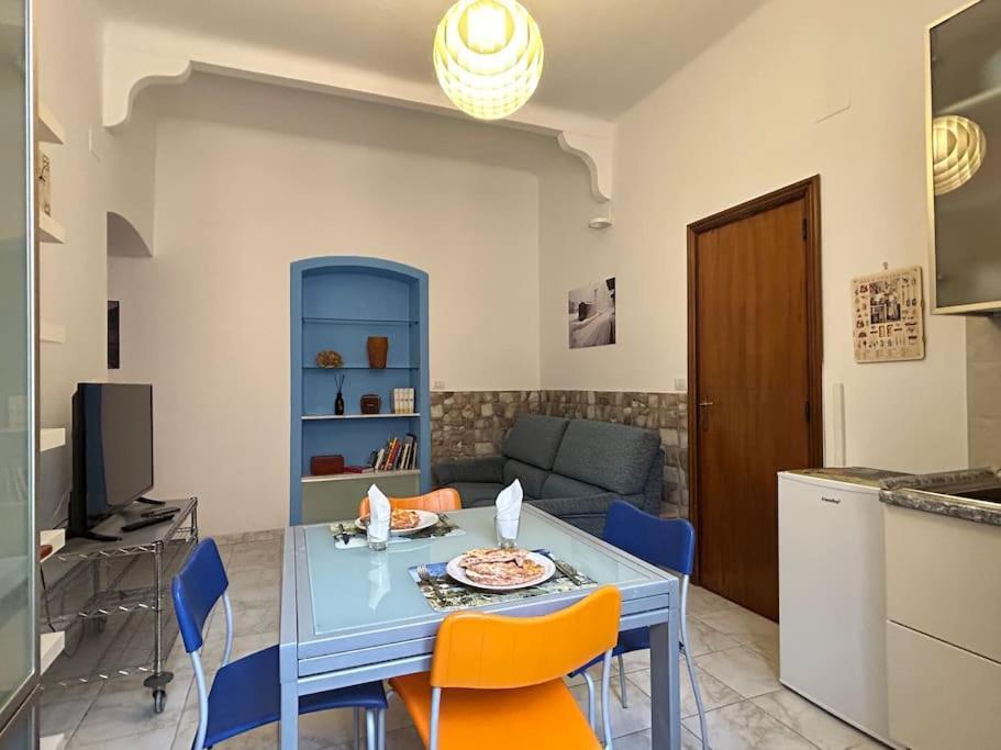 Casa Del Ferroviere B&B Sulmona Bagian luar foto