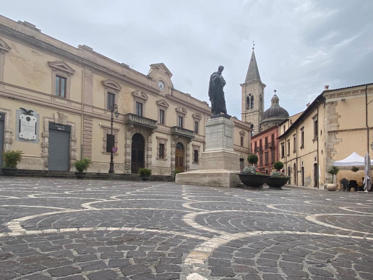 Casa Del Ferroviere B&B Sulmona Bagian luar foto