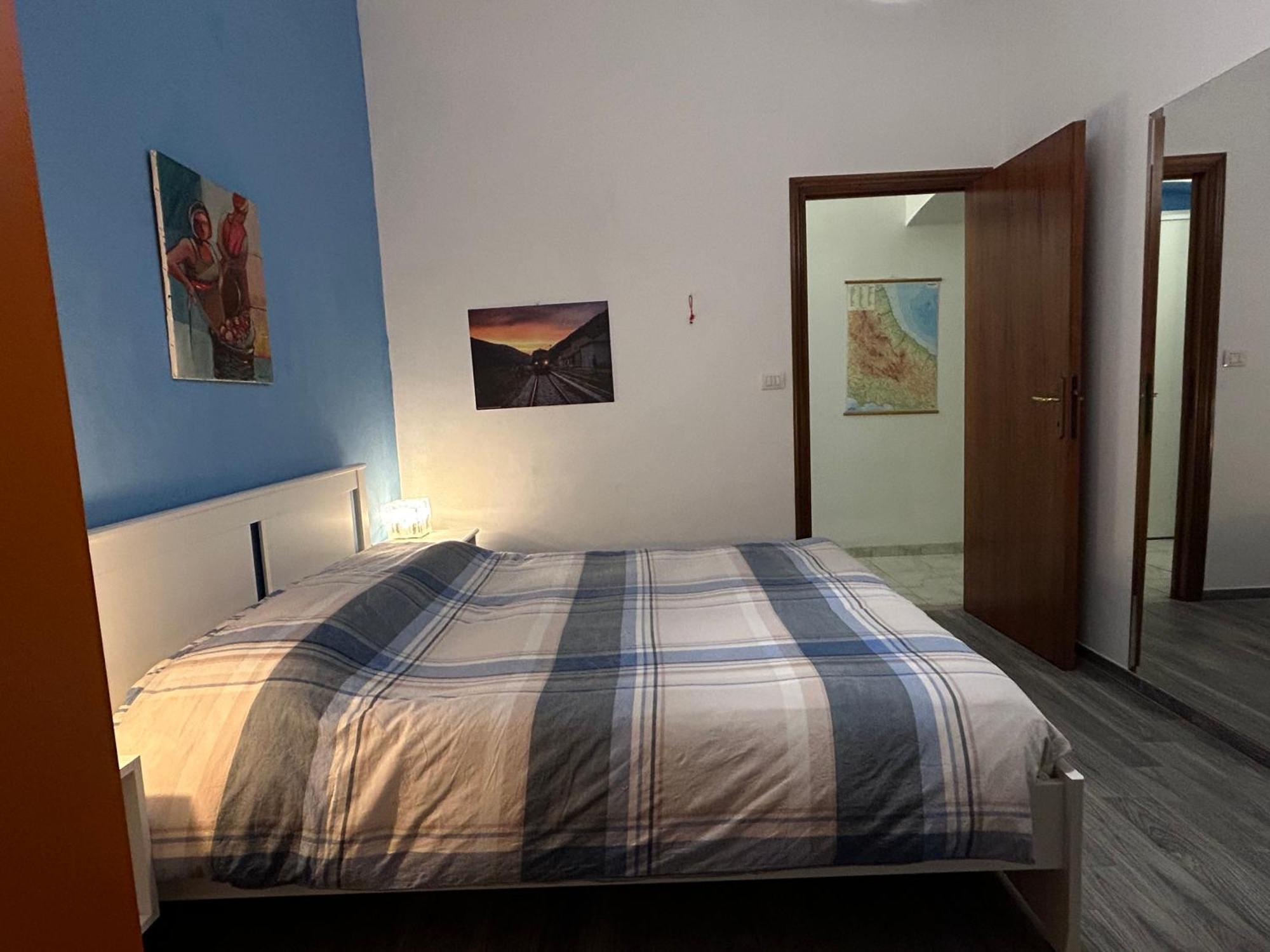 Casa Del Ferroviere B&B Sulmona Bagian luar foto